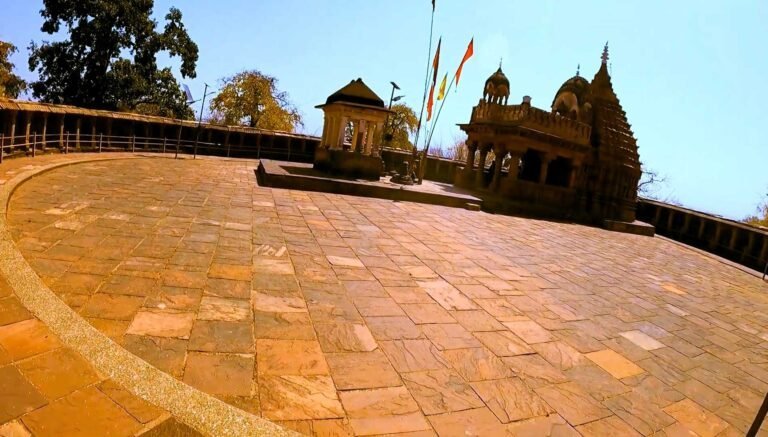 Round courtyard of the Chausath Yogini Temple