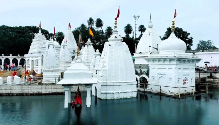 White temples around the Narmada Udgam Kund