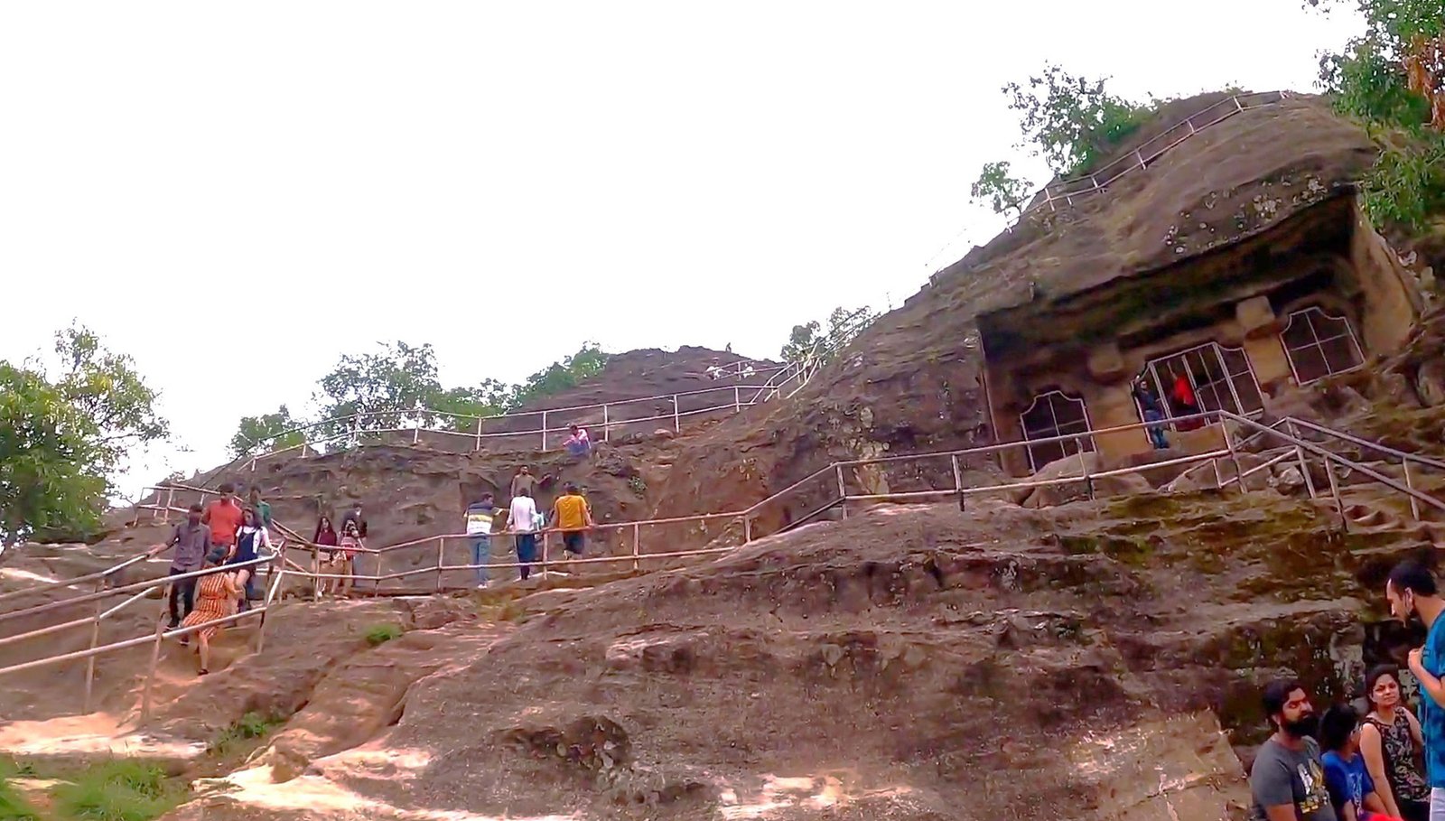 Discover the Pandava Caves in Pachmarhi