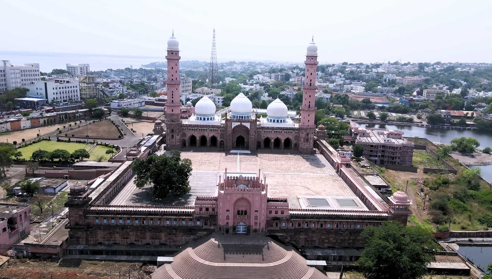 Taj-ul-Masajid mosque with tall minarets in Bhopal.