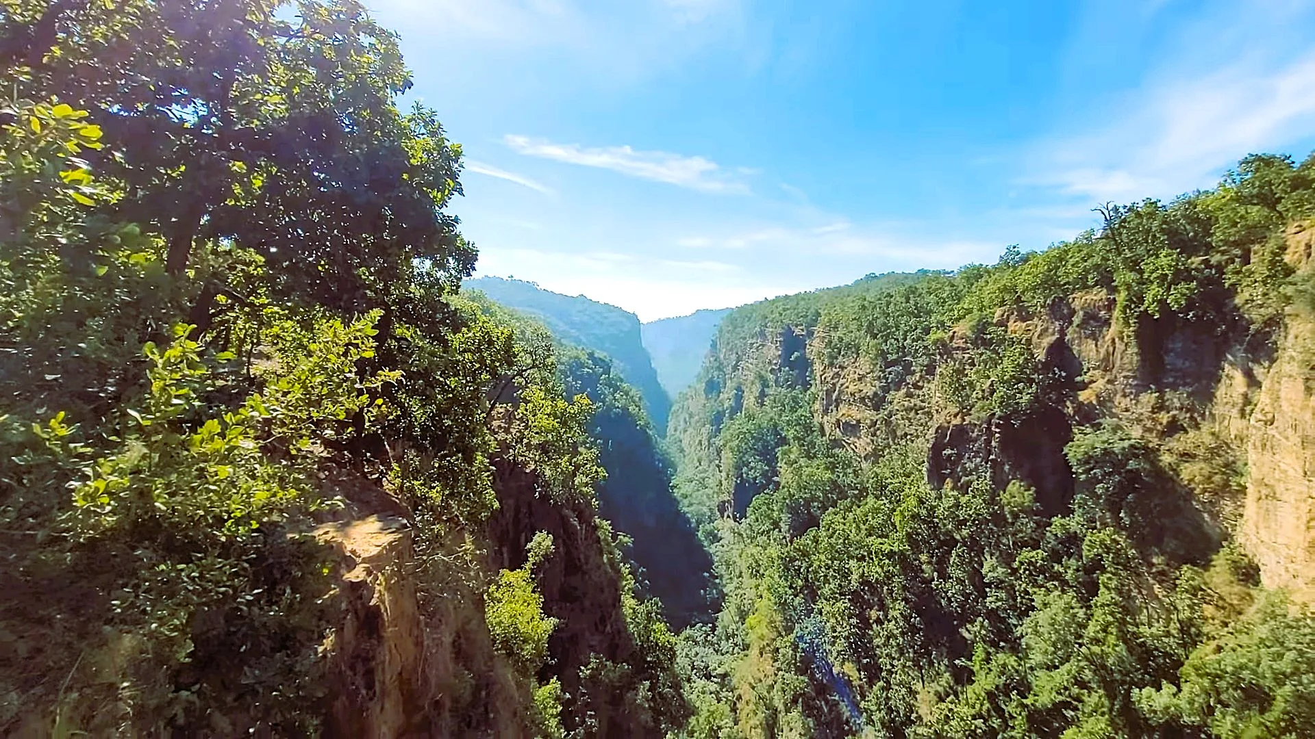 Pachmarhi Tour Package from Hubli – 3 Nights 4 Days